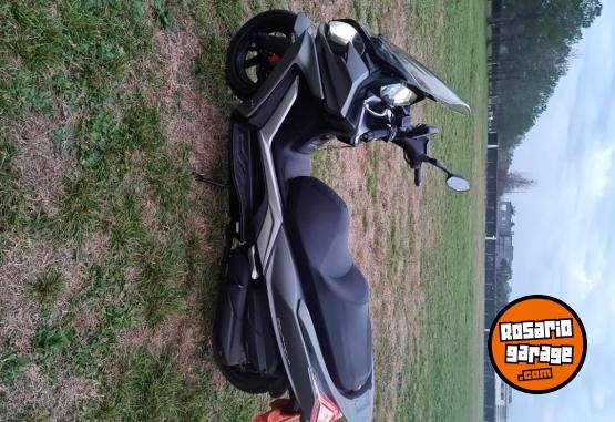 Motos - Kymco Downtown 350i 2020 Nafta 6400Km - En Venta