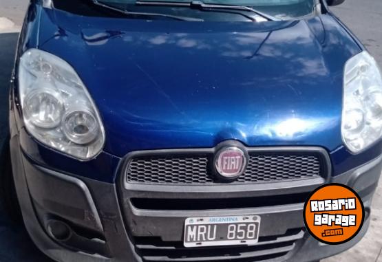 Utilitarios - Fiat DOBLO furgon 2013 Nafta 111111Km - En Venta