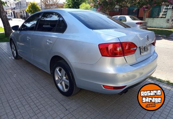 Autos - Volkswagen Vento 2011 Diesel 124000Km - En Venta