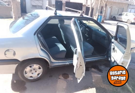 Autos - Renault 19 1993 GNC 111111Km - En Venta