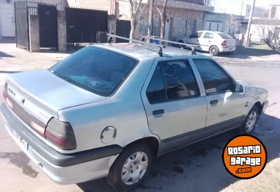 Autos - Renault 19 1993 GNC 111111Km - En Venta