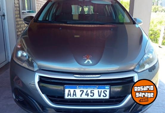 Autos - Peugeot Active 2016 Nafta 135000Km - En Venta