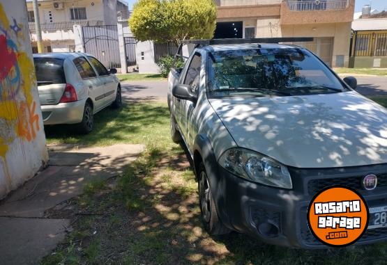 Camionetas - Fiat Strada working cabina sim 2015 GNC 120000Km - En Venta