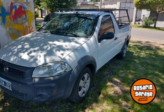 Camionetas - Fiat Strada working cabina sim 2015 GNC 120000Km - En Venta