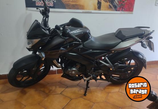 Motos - Bajaj Ns 200 Rouser dominar 2021 Nafta 15000Km - En Venta