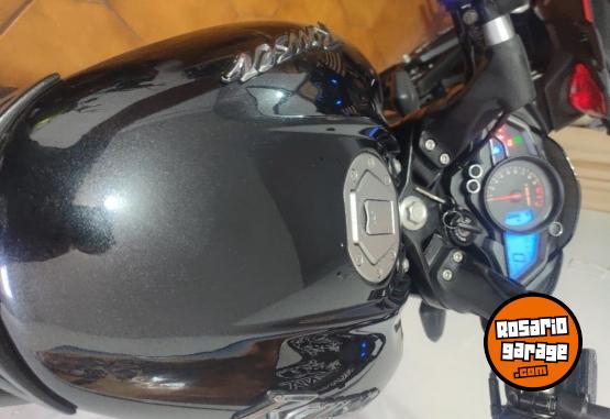 Motos - Bajaj Ns 200 Rouser dominar 2021 Nafta 15000Km - En Venta