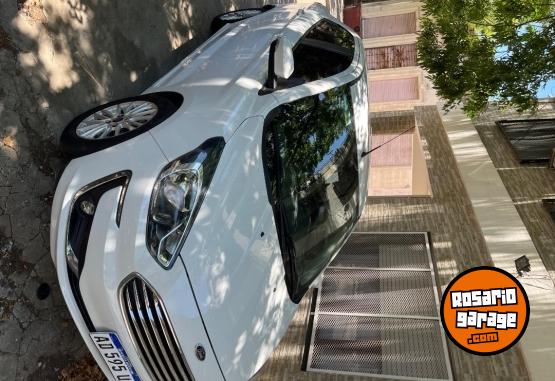 Autos - Ford KA 1.5 SEL 2019 Nafta 72600Km - En Venta