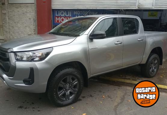 Camionetas - Toyota hilux sr doble cabina 2022 Diesel 1000Km - En Venta