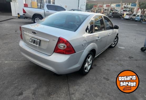 Autos - Ford Focus EXE 2013 Nafta 122000Km - En Venta