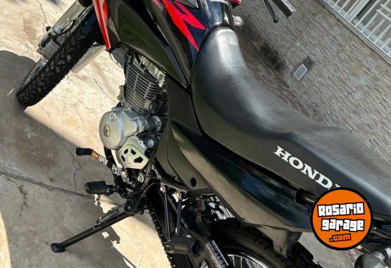 Motos - Honda Xr 150 2024 Nafta 3700Km - En Venta