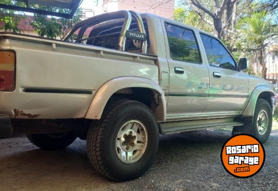 Camionetas - Toyota Hilux 1999 Diesel 443000Km - En Venta