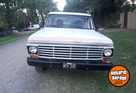 Camionetas - Ford F100 punta diamante 1981 Diesel 111111Km - En Venta