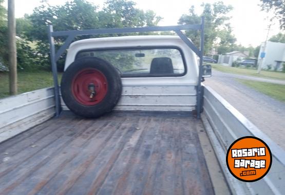 Camionetas - Ford F100 punta diamante 1981 Diesel 111111Km - En Venta