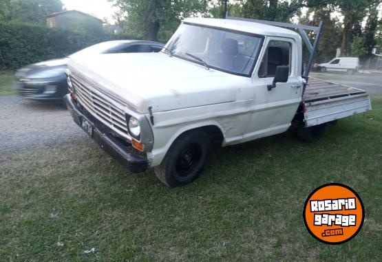 Camionetas - Ford F100 punta diamante 1981 Diesel 111111Km - En Venta