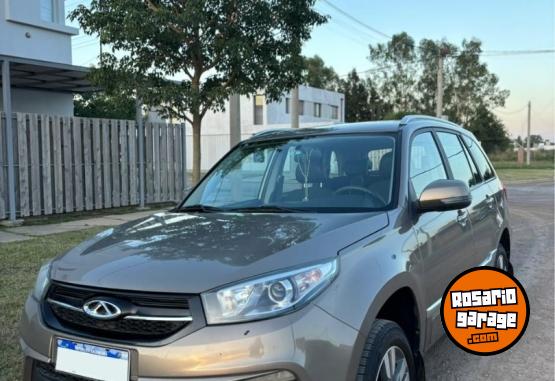 Autos - Chery Tiggo 3 2017 Nafta 200000Km - En Venta