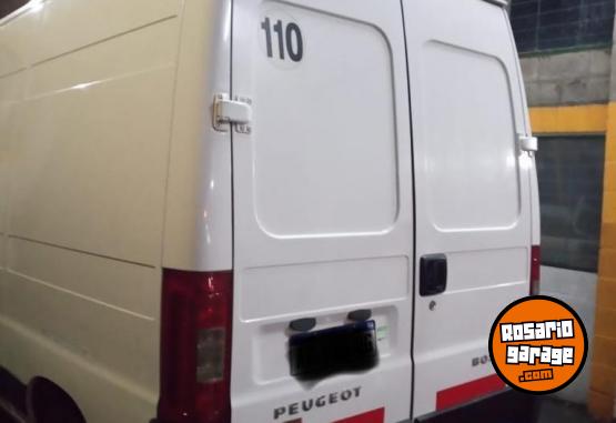 Utilitarios - Peugeot Boxer 2017 Diesel 200000Km - En Venta