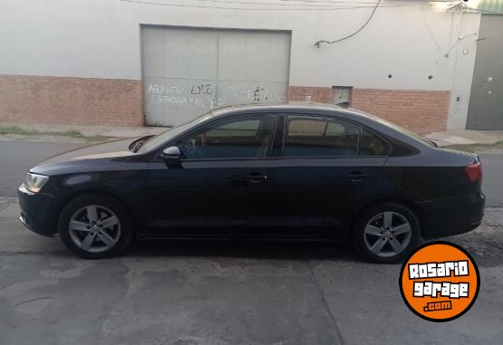 Autos - Volkswagen Vento 2013 Nafta 180000Km - En Venta