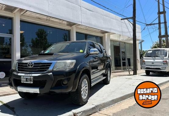 Camionetas - Toyota HILUX D/C 3.0 TDI A/T SRV 2013 Diesel 240000Km - En Venta