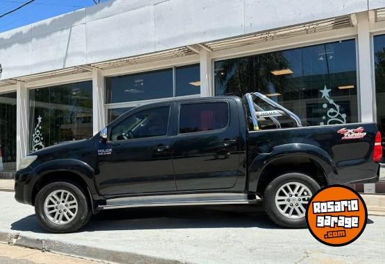 Camionetas - Toyota HILUX D/C 3.0 TDI A/T SRV 2013 Diesel 240000Km - En Venta