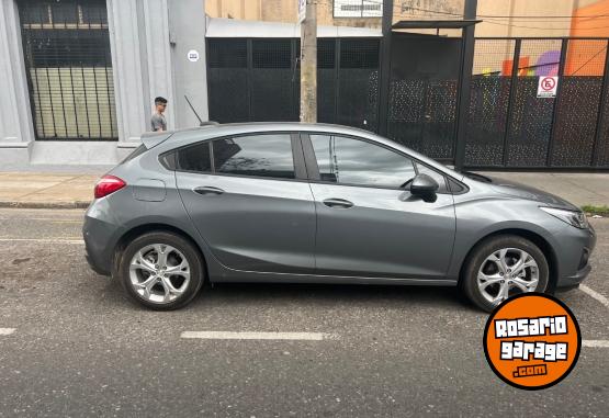 Autos - Chevrolet Cruze LT 2023 Nafta 17000Km - En Venta