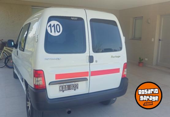 Utilitarios - Citroen Berlingo 2011 Diesel 200000Km - En Venta