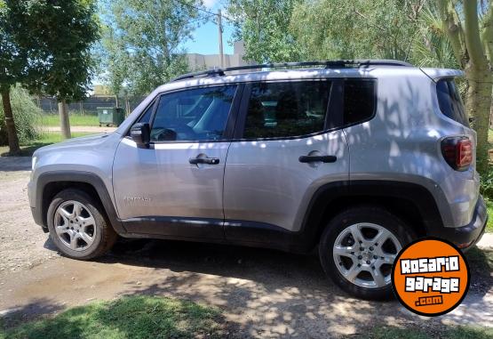 Camionetas - Jeep Renegade 1,8 At6 2024 Nafta 6900Km - En Venta