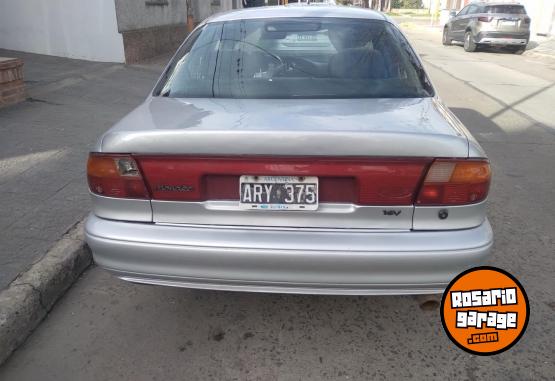 Autos - Ford MONDEO 1996 Nafta 180000Km - En Venta