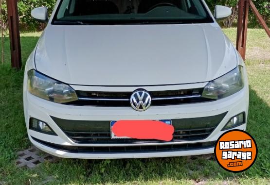 Autos - Volkswagen Virtus 2020 Nafta 240000Km - En Venta