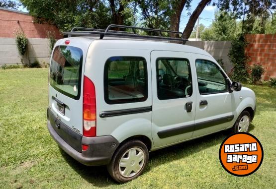 Utilitarios - Renault kangoo 1.9d 2008 Diesel 172000Km - En Venta