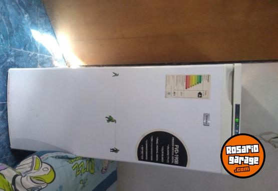 Hogar - Freezer Vertical Dijital con sensor de alarma nuevo impecable! - En Venta