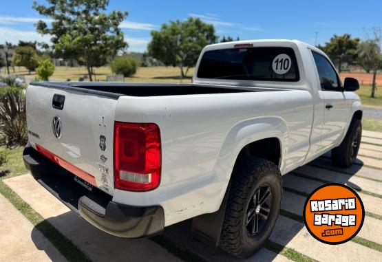 Camionetas - Volkswagen Amarok Starline 2015 Diesel 200000Km - En Venta