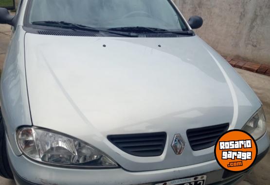 Autos - Renault Megan Sedan 4 ptas 2007 Nafta 141000Km - En Venta