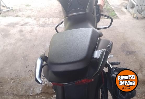 Motos - Bajaj Dominar 400UG 2021 Nafta 10000Km - En Venta