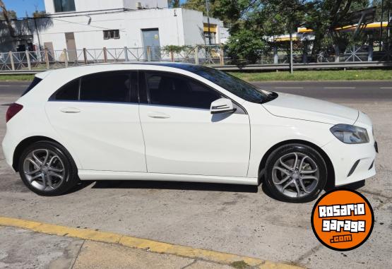 Autos - Mercedes Benz A200 Blue Efficiency 2017 Nafta 147000Km - En Venta