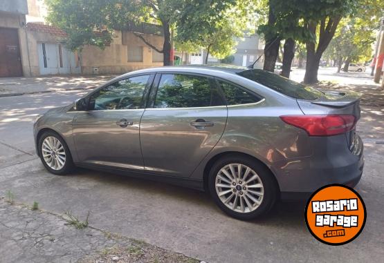 Autos - Ford TOPE DE GAMA 2016 Nafta 122000Km - En Venta