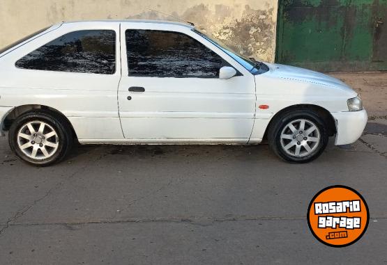 Autos - Ford Escort 1998 GNC 111111Km - En Venta