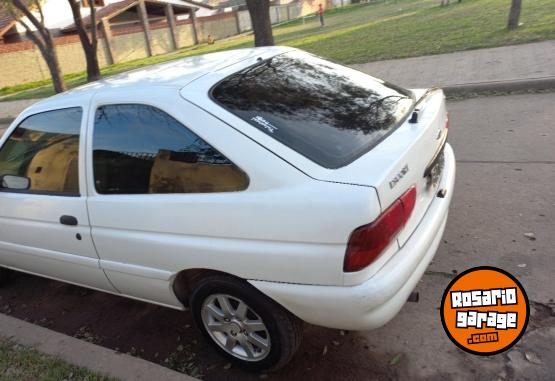 Autos - Ford Escort 1998 GNC 111111Km - En Venta