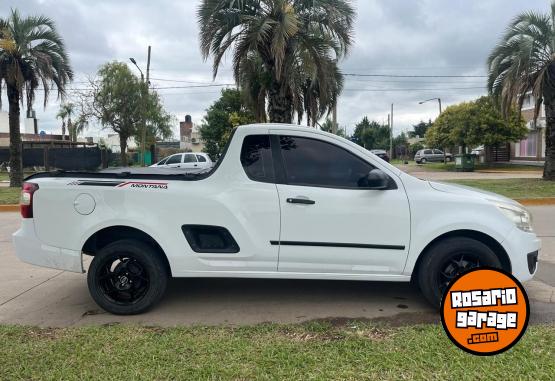 Camionetas - Chevrolet montana 2012 GNC 141000Km - En Venta