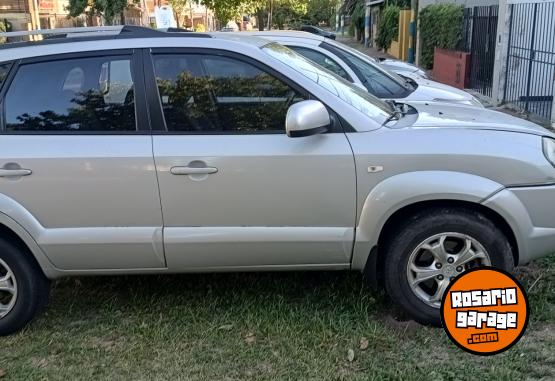 Camionetas - Hyundai Tucson 2010 Nafta 215000Km - En Venta