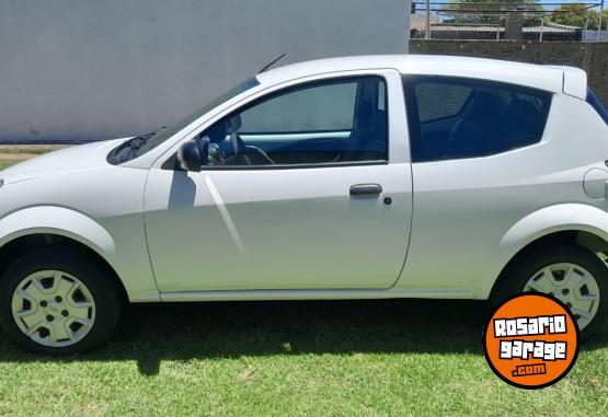 Autos - Ford Ka Viral 1.0 2012 Nafta 130000Km - En Venta