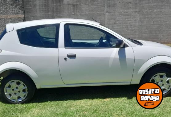 Autos - Ford Ka Viral 1.0 2012 Nafta 130000Km - En Venta