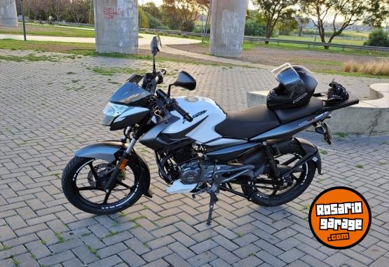 Motos - Bajaj Rouser NS 125 2023 Nafta 4000Km - En Venta