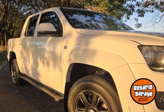 Camionetas - Volkswagen Amarok 2016 Diesel 175000Km - En Venta