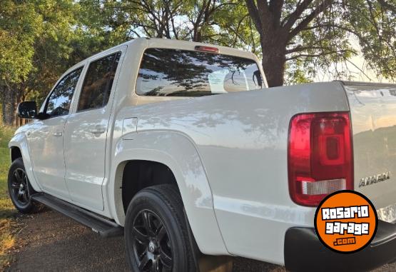 Camionetas - Volkswagen Amarok 2016 Diesel 175000Km - En Venta