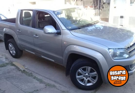 Camionetas - Volkswagen Amarok 2.0L TDI 180cv 4x2 2014 Diesel 220000Km - En Venta