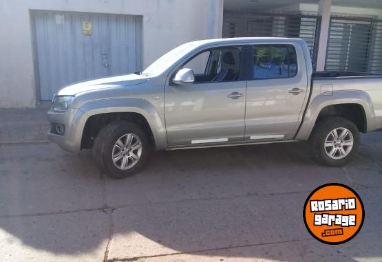 Camionetas - Volkswagen Amarok 2.0L TDI 180cv 4x2 2014 Diesel 220000Km - En Venta