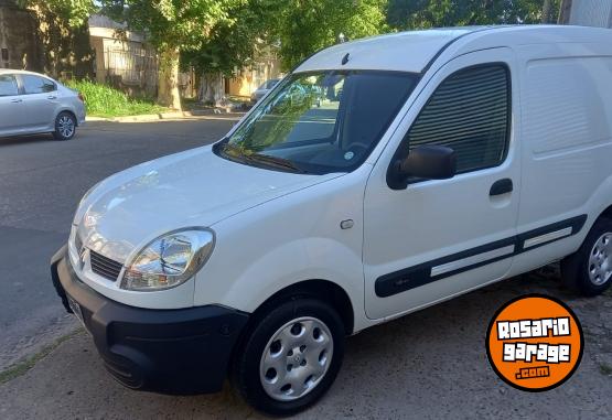 Utilitarios - Renault Kangoo 2013 Nafta 130000Km - En Venta