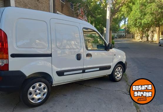 Utilitarios - Renault Kangoo 2013 Nafta 130000Km - En Venta