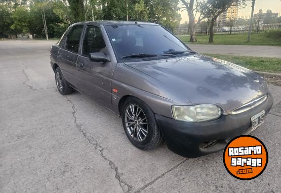 Autos - Ford Escort 1998 Nafta 10Km - En Venta