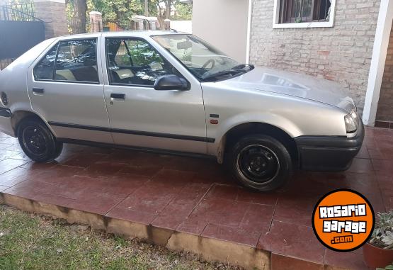 Autos - Renault 19 1995 GNC 312000Km - En Venta